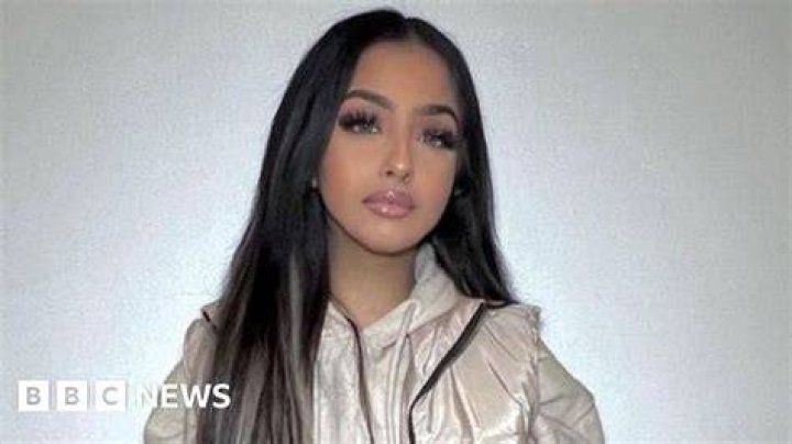 Mahek Bukhari is British YouTuber who has over 3900 subscribers as of February 2022