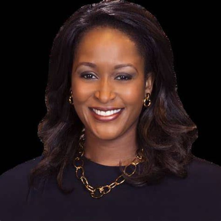 Maureen Umeh Fox 5 Husband, Married, Net Worth, Age, Height, Kids, Bio