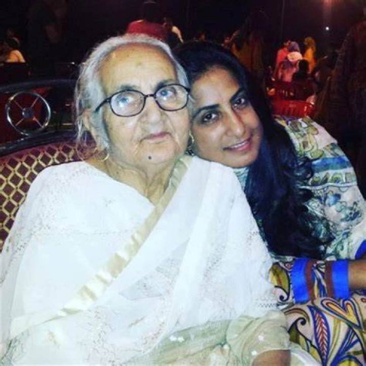 Meena Singh Biography, Age, Height, Husband, Net Worth, Family