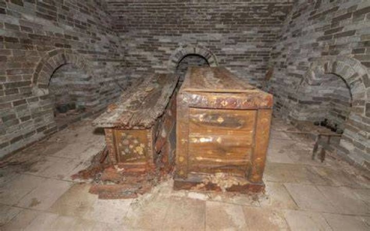 Ming Dynasty Tomb