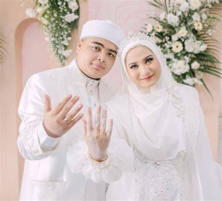 Muhammad Amer Azzikra wedding photo