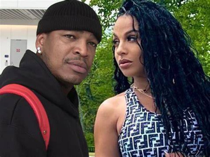 Ne-Yo Not Back With Ex-Wife Despite Appearing Together
