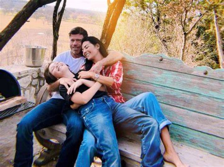 Nicole Muirbrook with her family