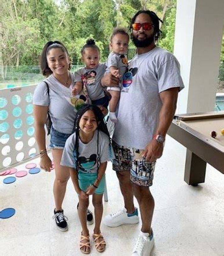 Nina Thomas with her family