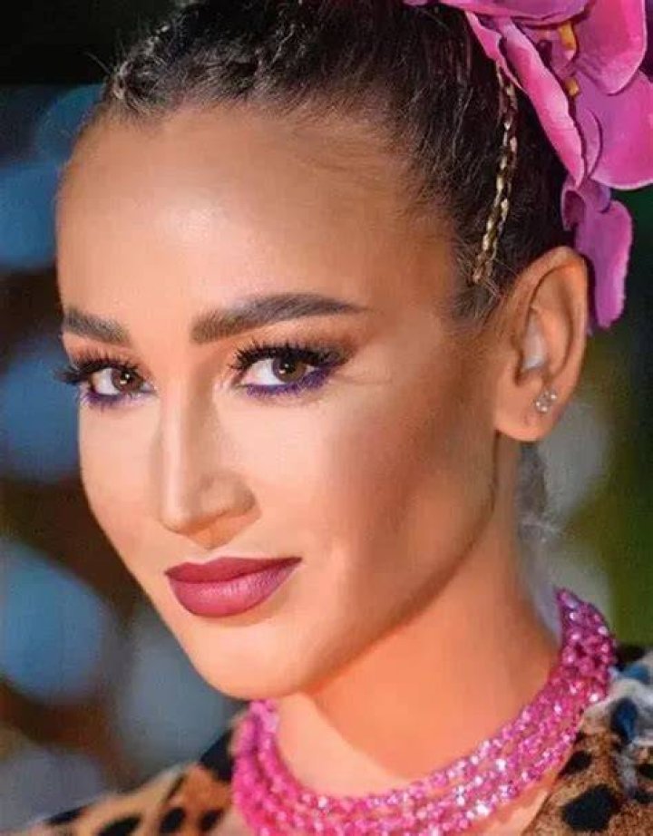 Olga Buzova Biography, Age, Height, Husband, Net Worth, Family