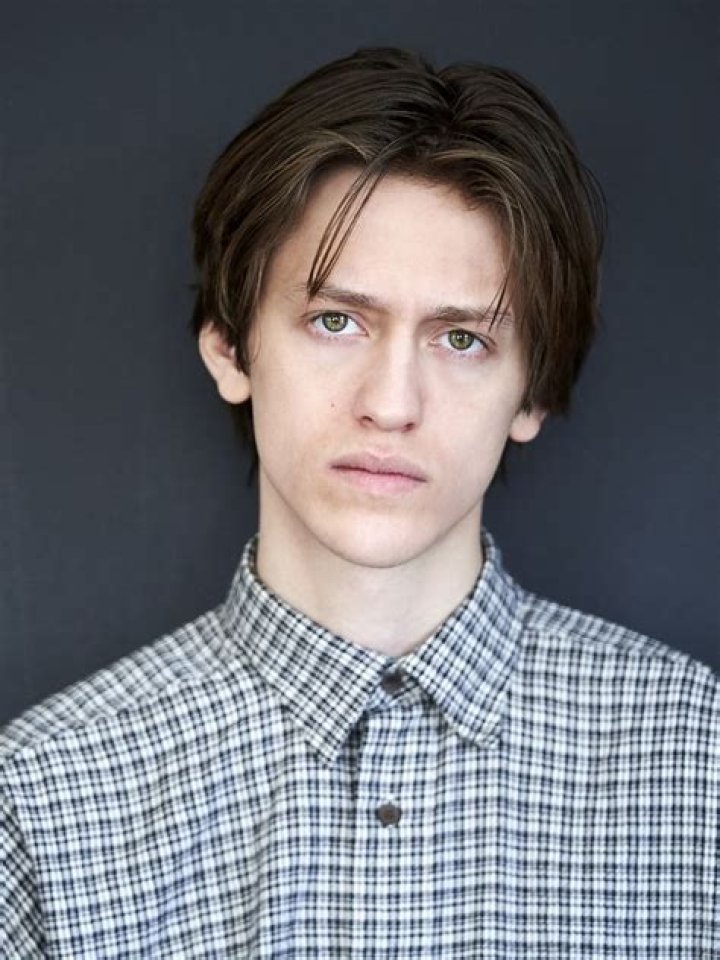 Percy Hynes White height