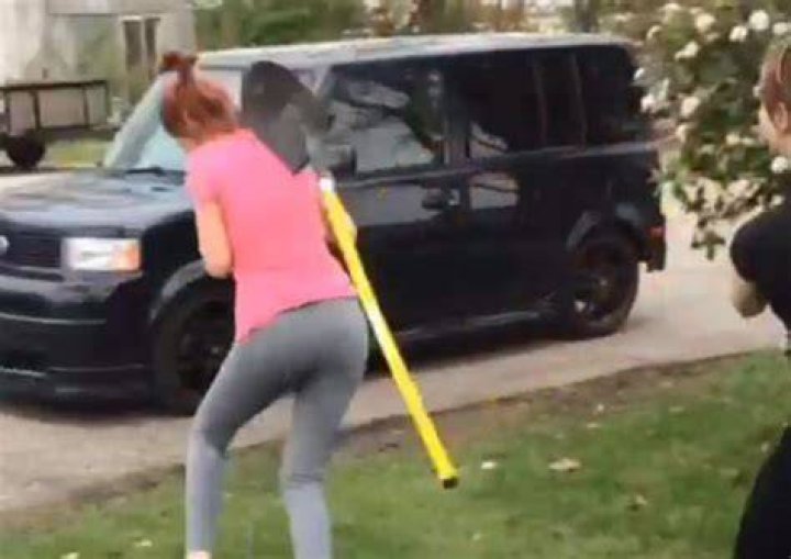 Shovel Girl video