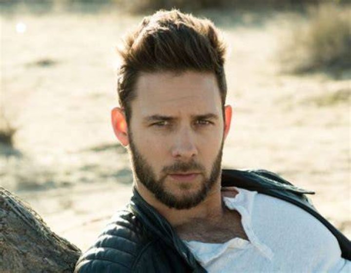 Steve Lund Biography, Age, Height, Wife, Net Worth, Family