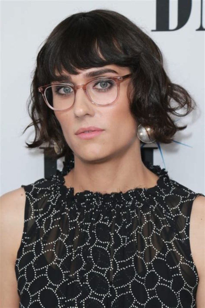 Teddy Geiger is best known for her albums Underage Thinking (2006), The Last Fears (2013), and Lillyanna (2018)