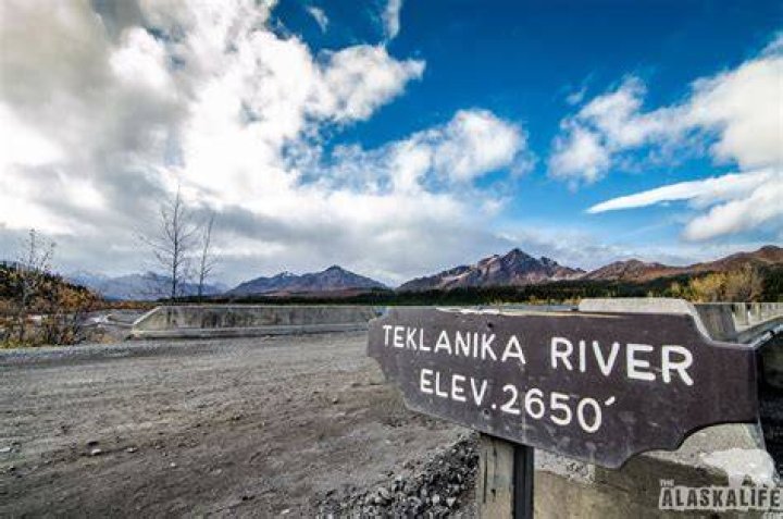 Teklanika River Crossing