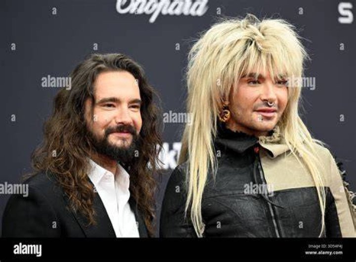 Tom Kaulitz with his twin brother