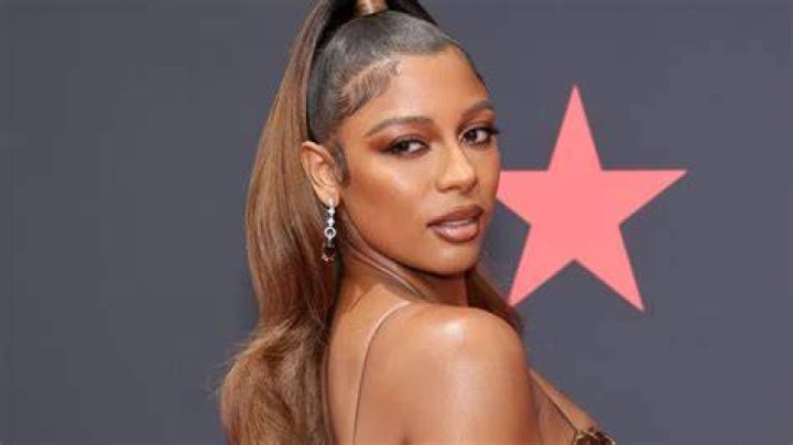 victoria monet zane lowe