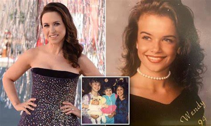 Wendy Chabert childhood image with her sisters