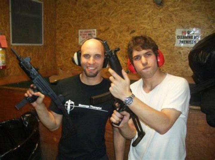 What happened to Efraim Diveroli and David Packouz?