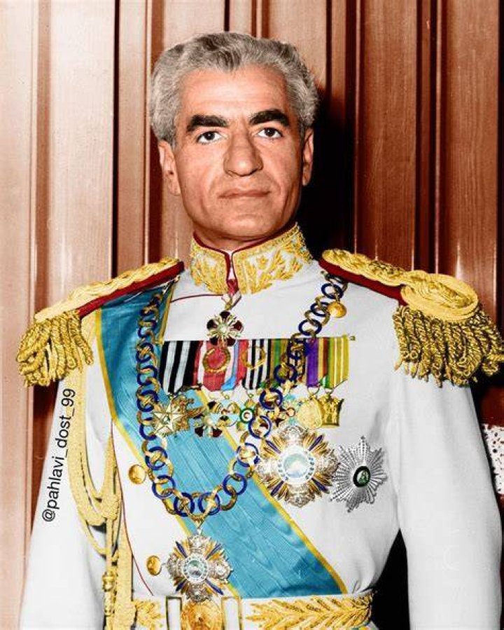 Where is Shah of Iran buried?