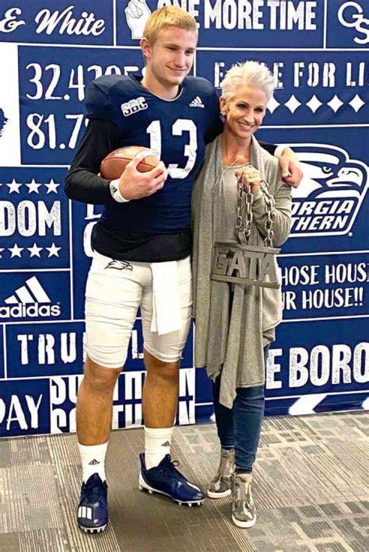 Who Is Elijah Storm Warne? Details To Know About Kurt Warner Son