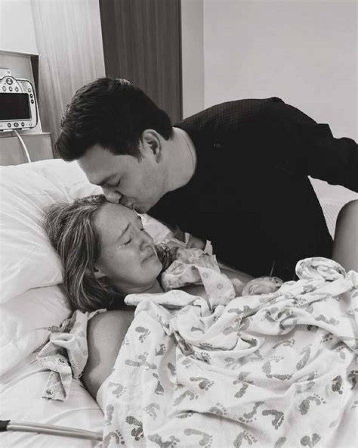 Who is Mauricio Scott family?