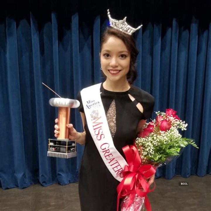 Xyla Foxlin grabbed Miss Greater Cleveland pageant